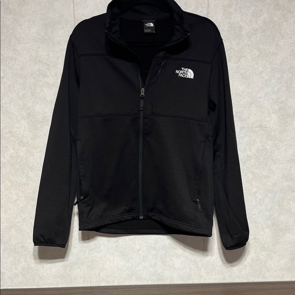 The North Face Men's Black Performance Jacket